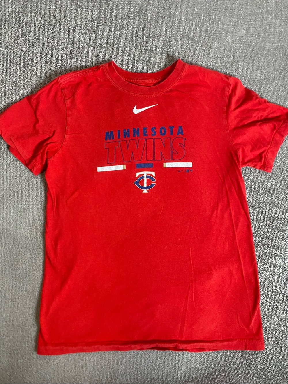 Nike Red Minnesota Twins Graphic Tee